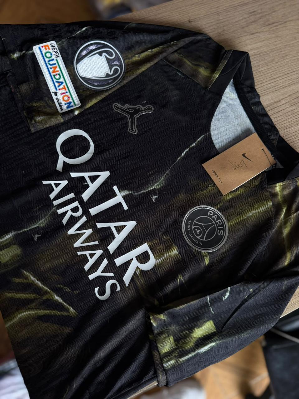 CAMISETA PLAYER NOCHE PSG 26/27 vista 3