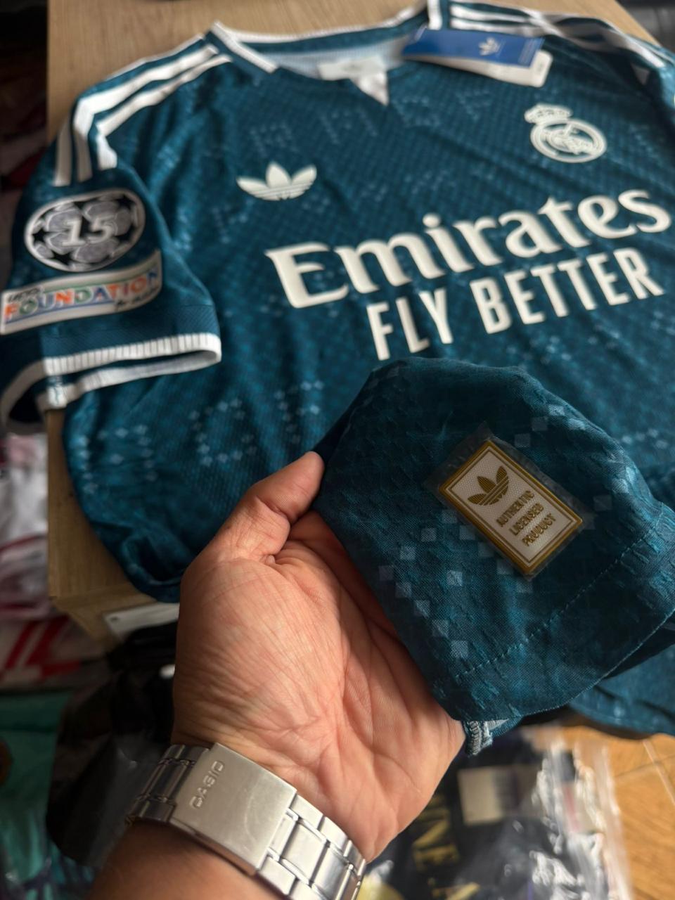 CAMISETA OFICIAL 3 KIT REAL MADRID 26/27 vista 5
