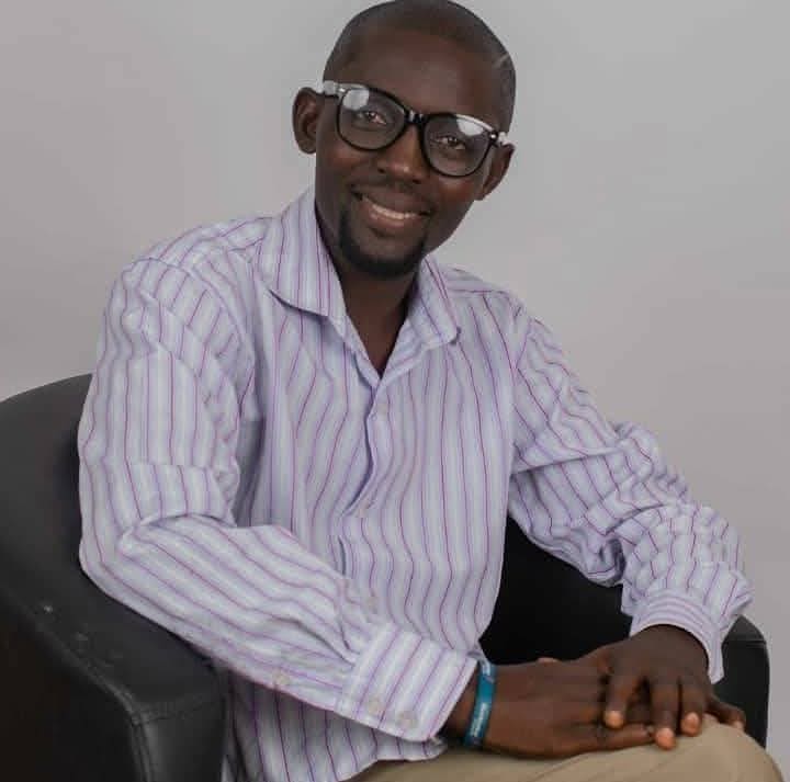 Popular Isin APC Member, Adewara Oluwasegun, Dumps APC for PDP, Declares Support for Tinubu’s Re-Election