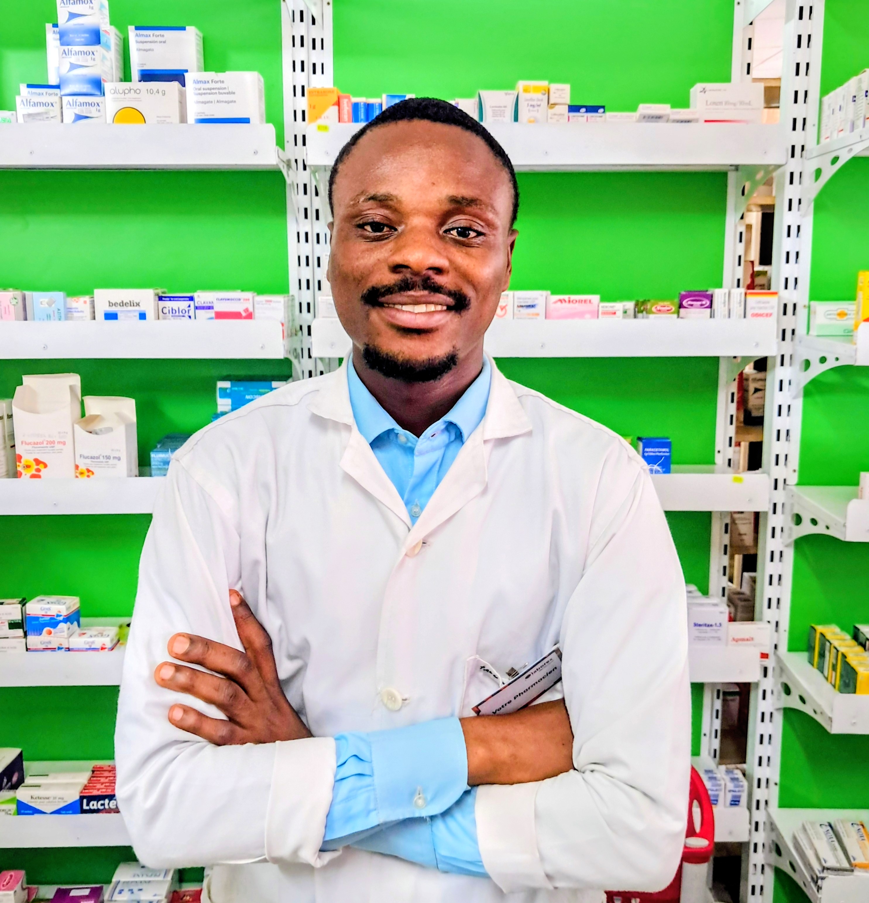 Dr. Clovis Takunbi