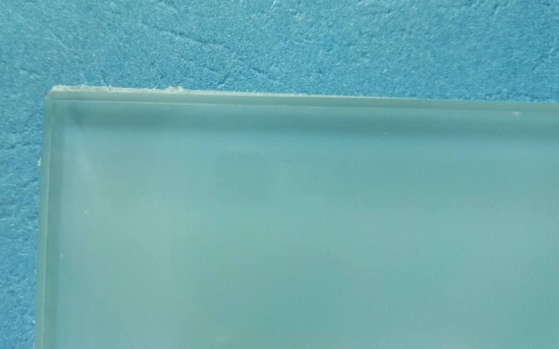 glass edge opaque