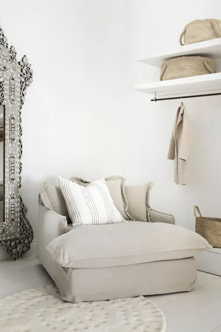 220822THREEBqld-9526