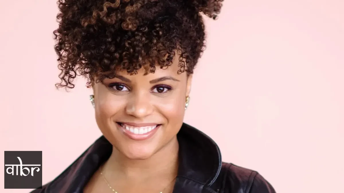 Dawn Myers Transforms Curly Hair Care with Richualist Innovation