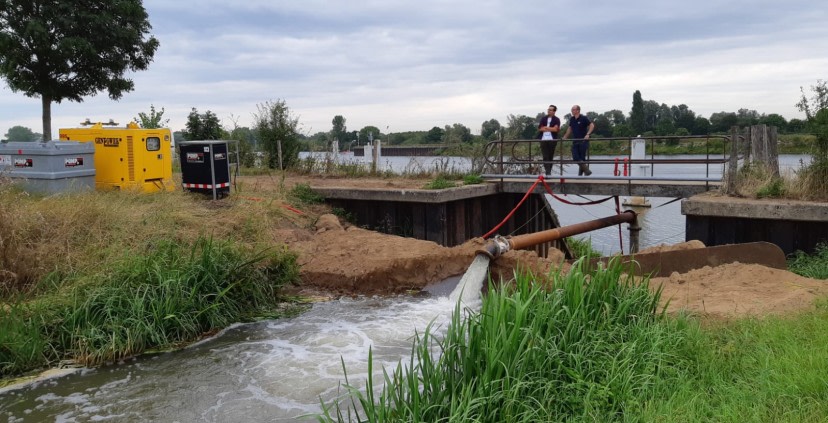 Piekbuien in Boxmeer samen te lijf