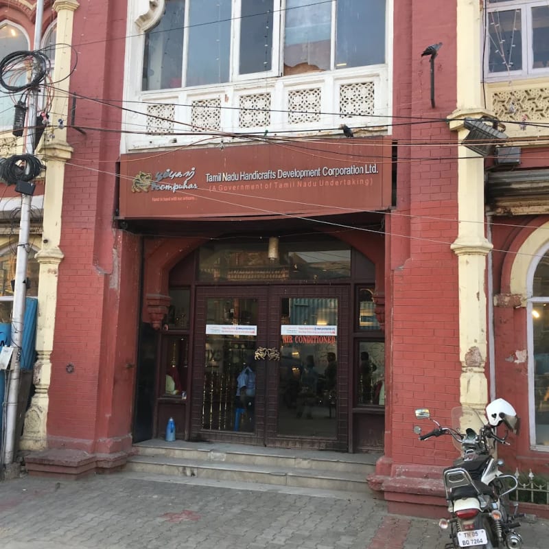 POOMPUHAR SALES SHOWROOM CHENNAI