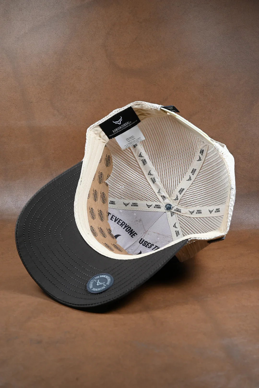 GORRA AJUSTABLE thumbnail 4