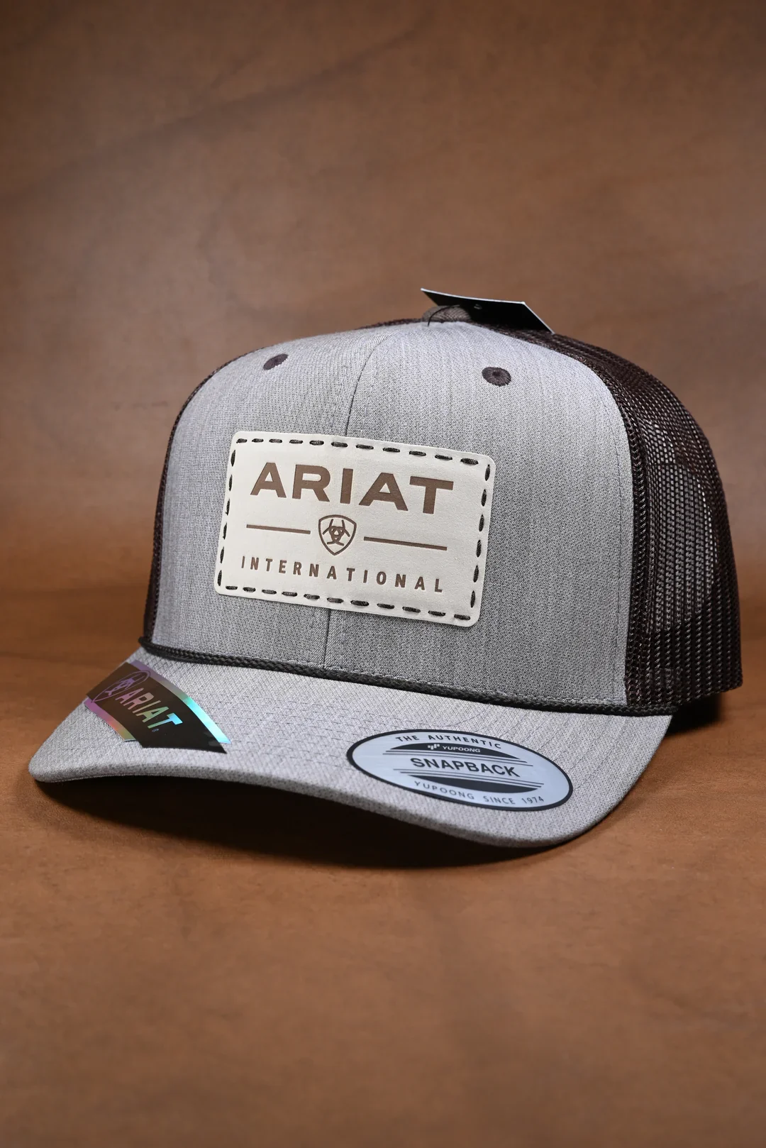 ARIAT A02