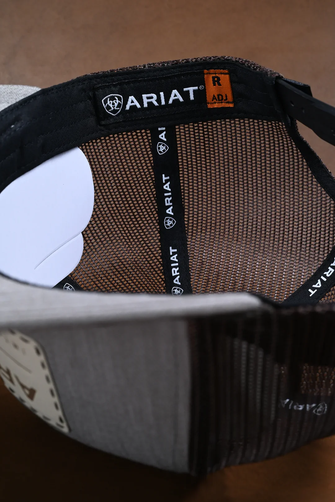 ARIAT A02 thumbnail 3