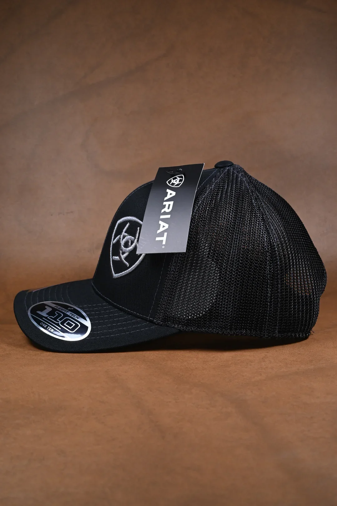 ARIAT A12 thumbnail 2