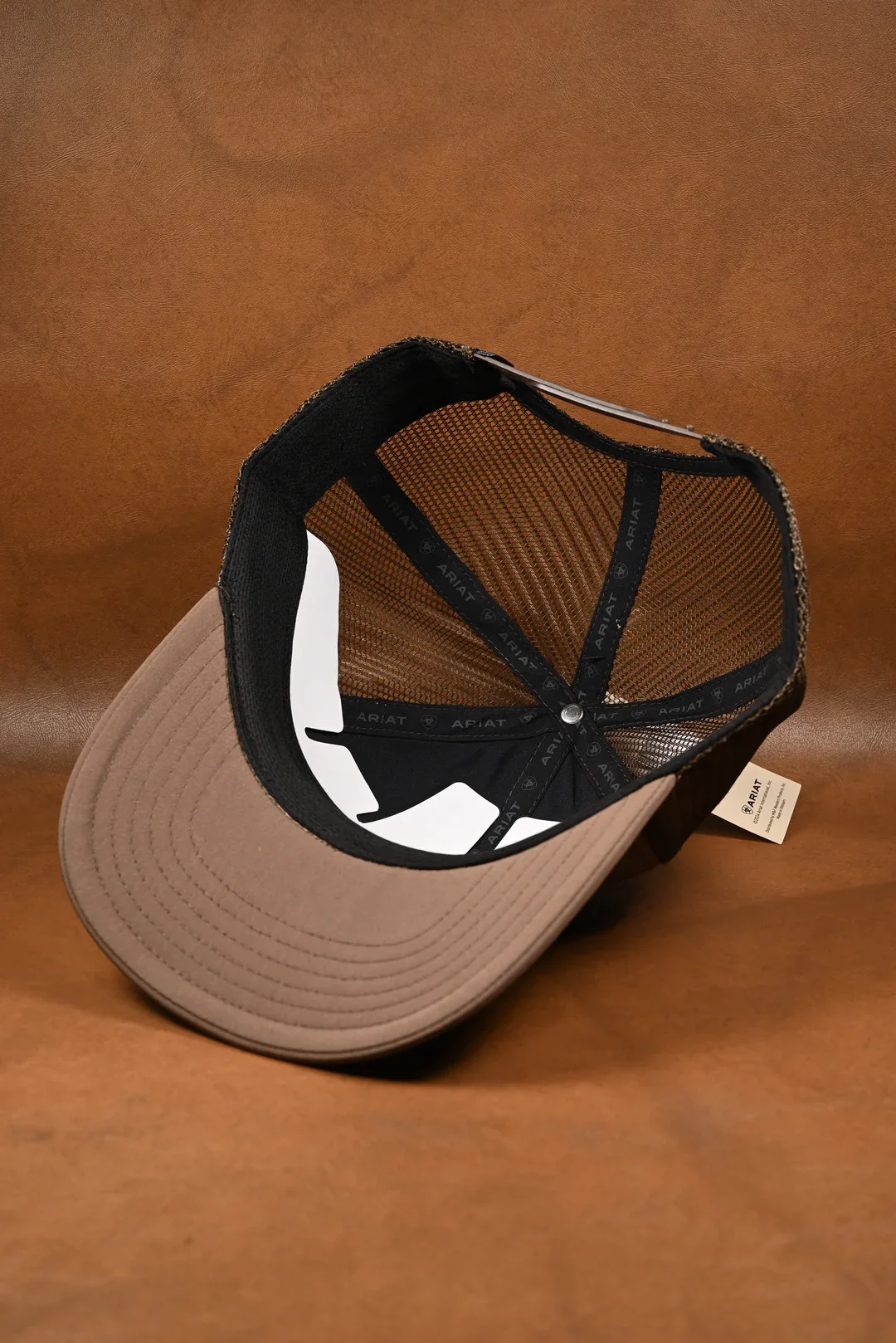 ARIAT  A019 thumbnail 4