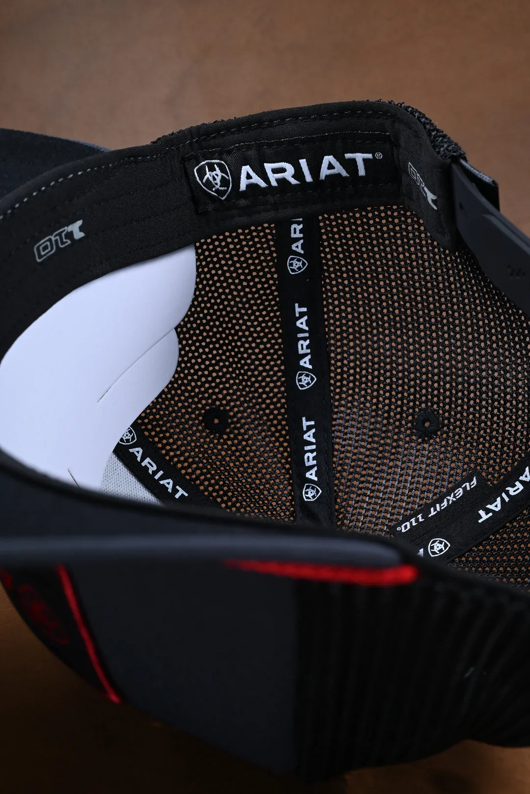 ARIAT A020 thumbnail 3