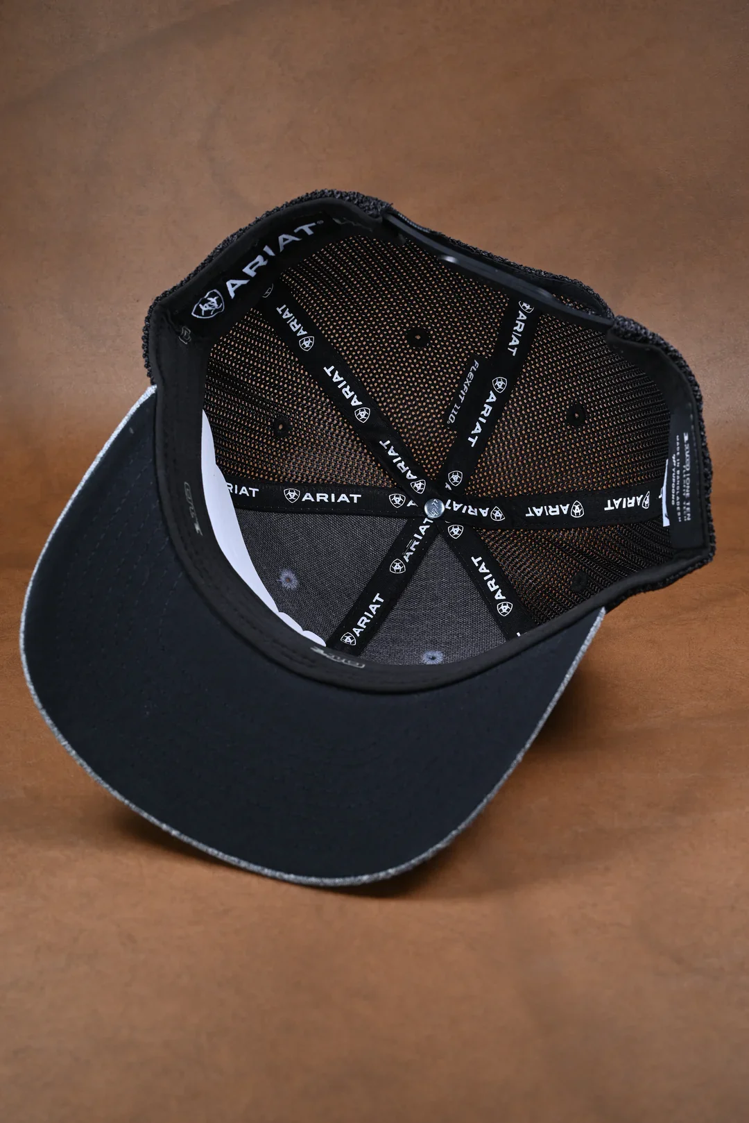 ARIAT A025 thumbnail 3
