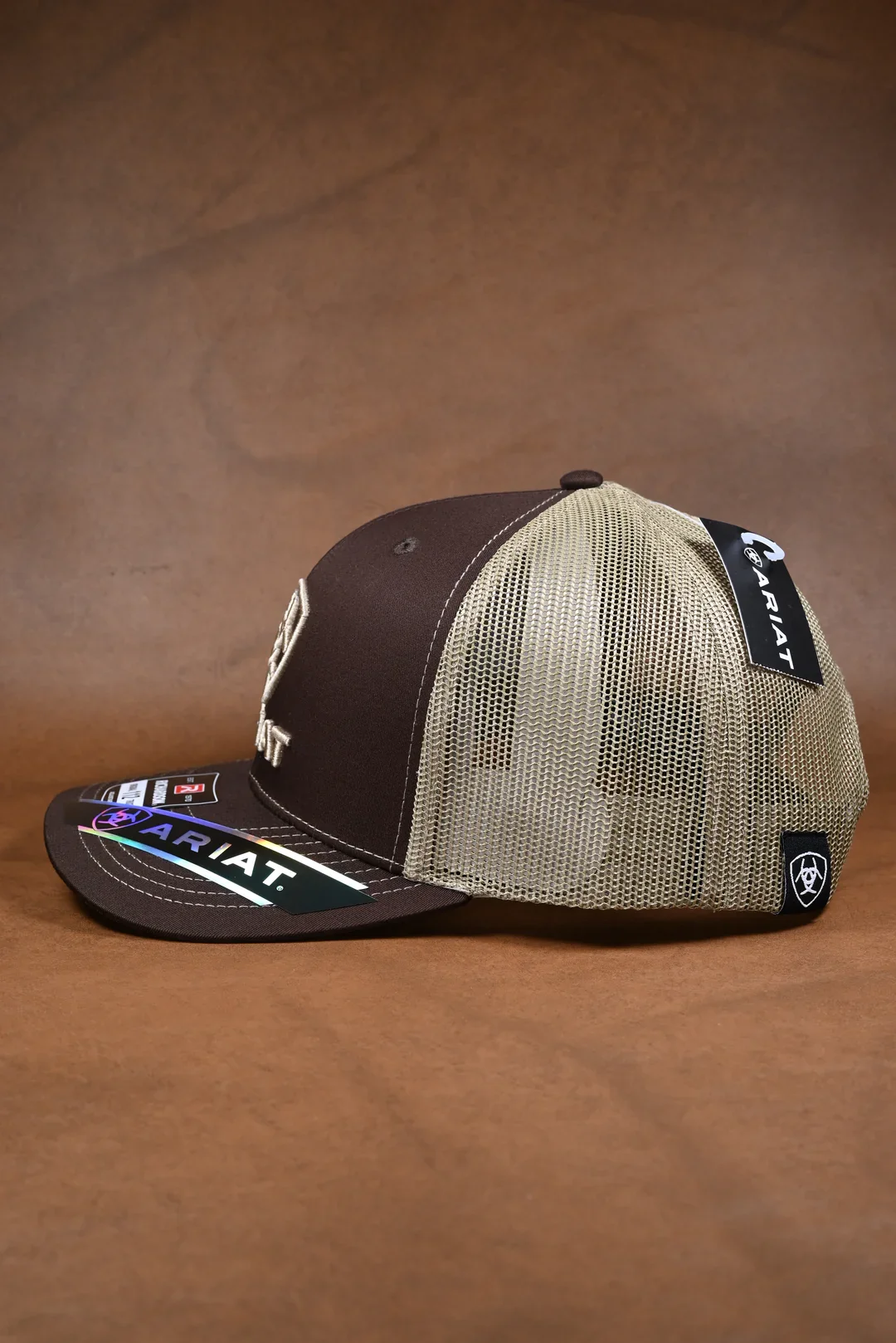 ARIAT A026 thumbnail 2