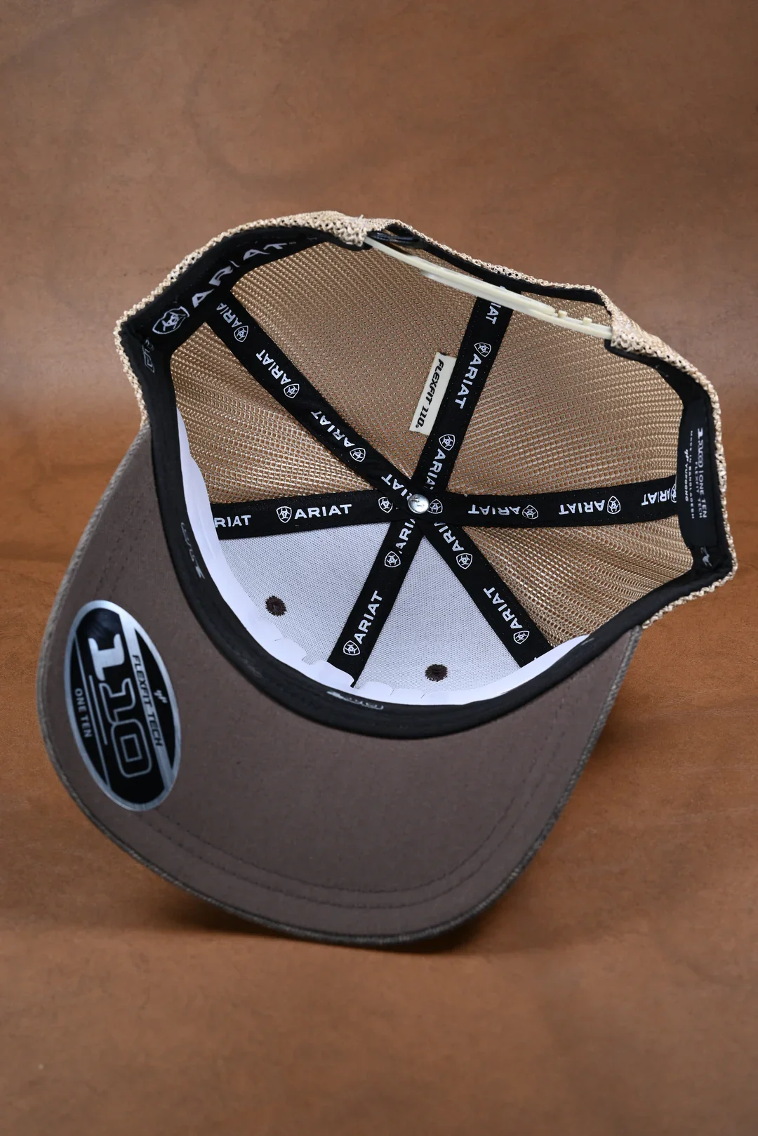 ARIAT A033 thumbnail 4