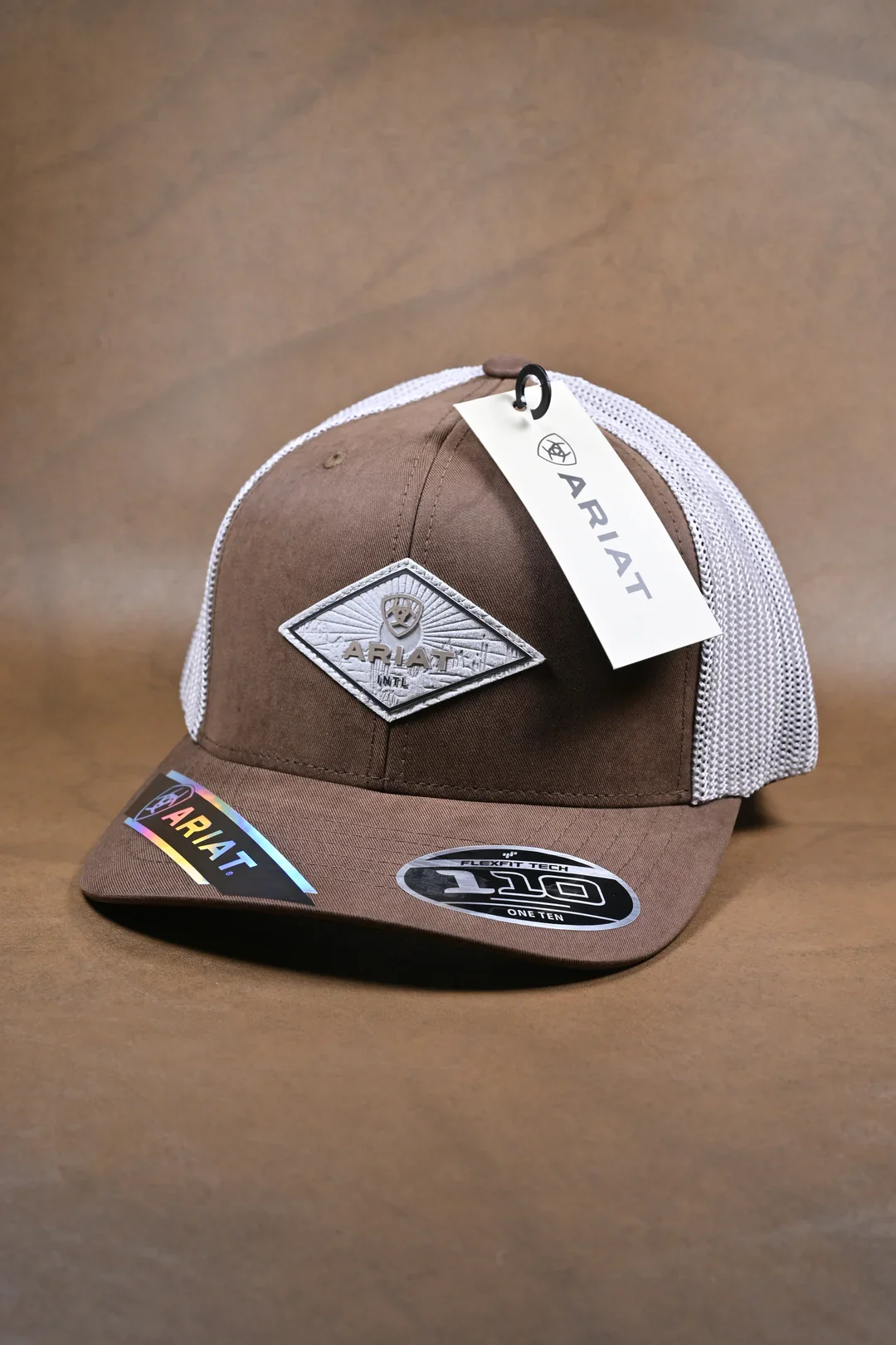 ARIAT A034