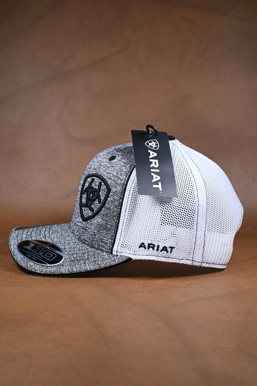 ARIAT A046 thumbnail 2