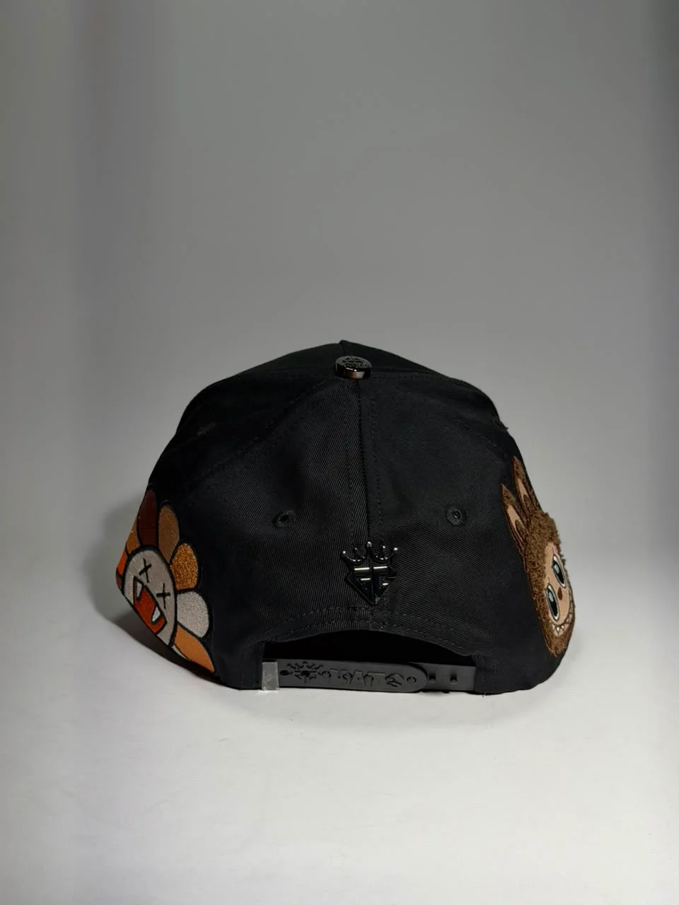 GC CAPS    E00 thumbnail 4