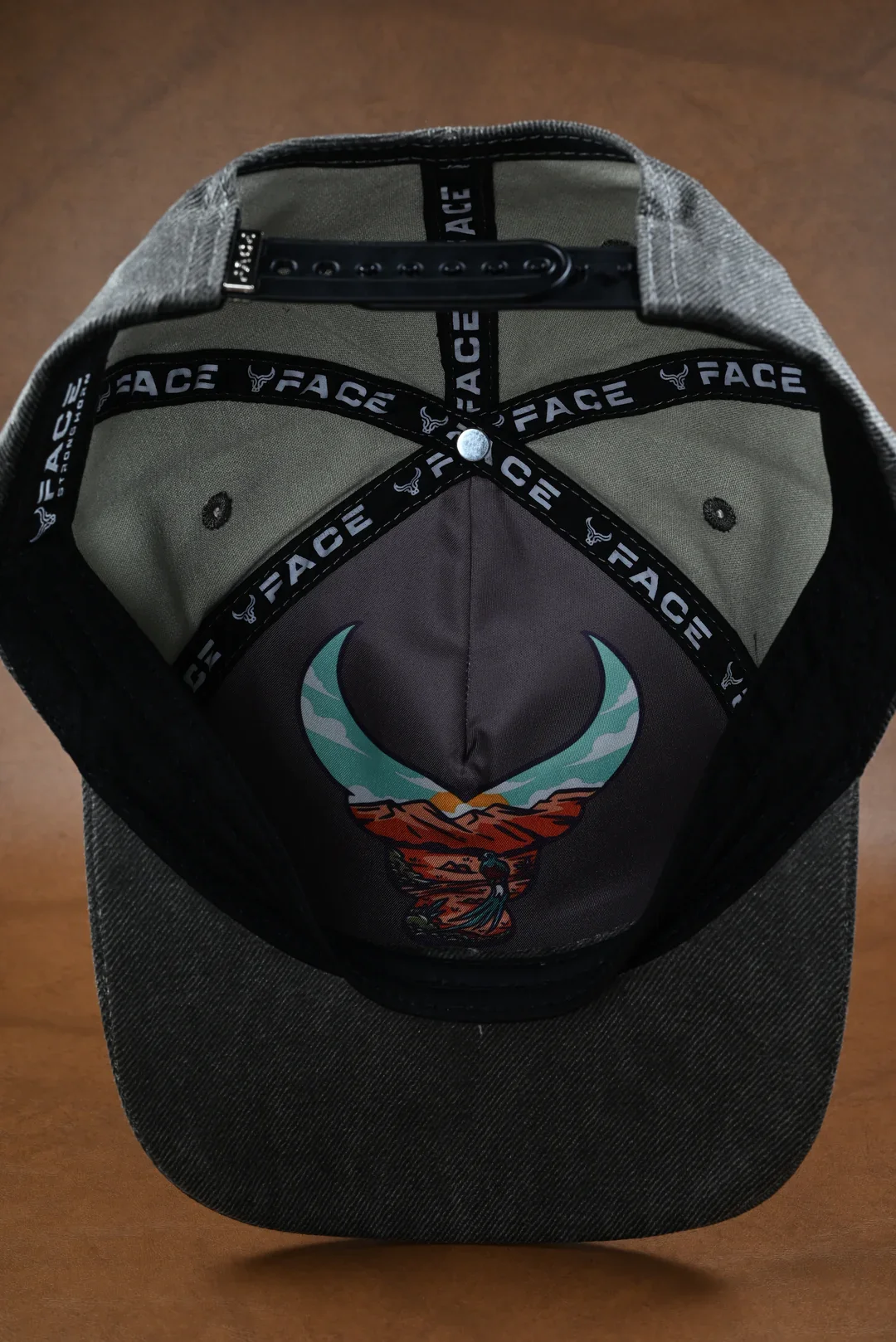 FACE GRIS thumbnail 4