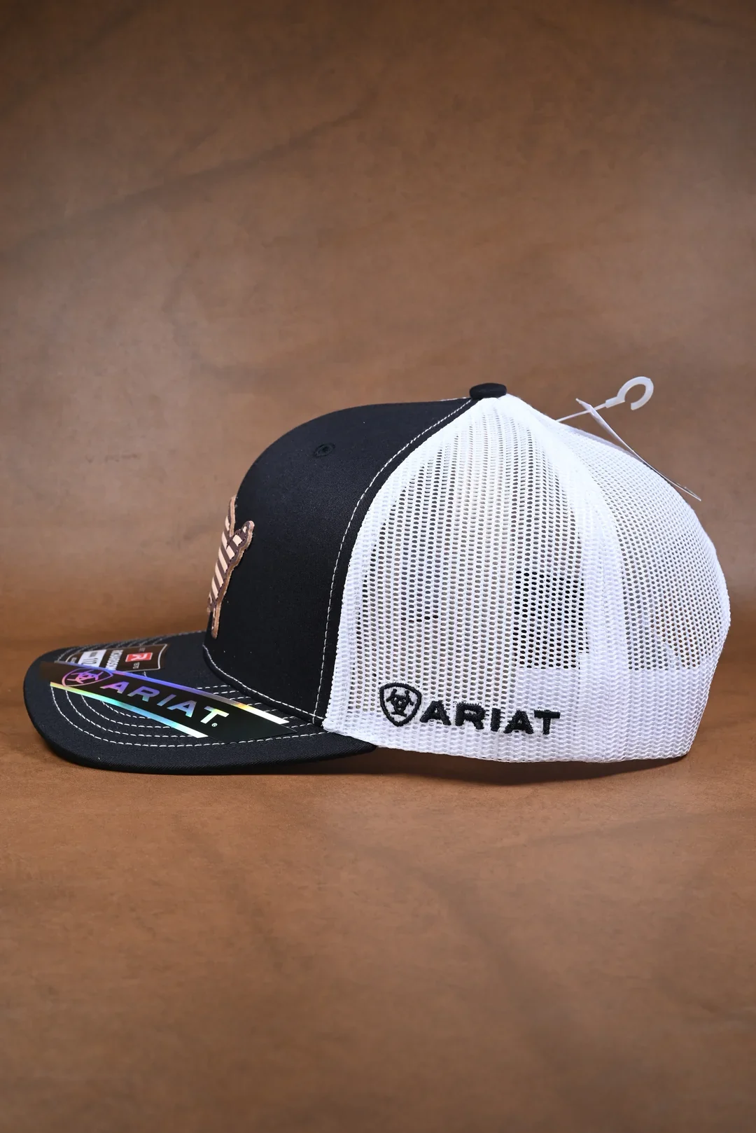 ARIAT A051 thumbnail 2