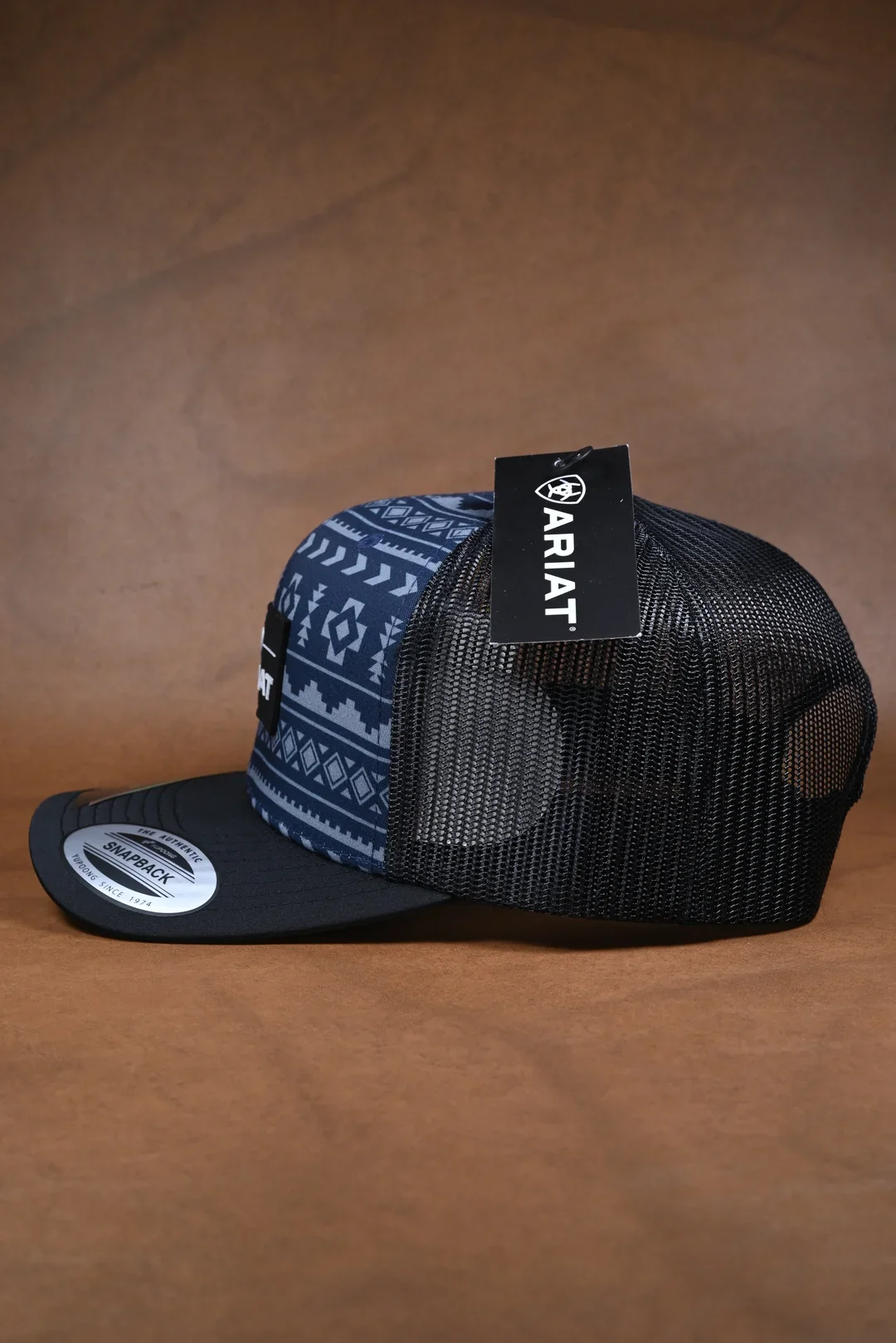 ARIAT A052 thumbnail 2