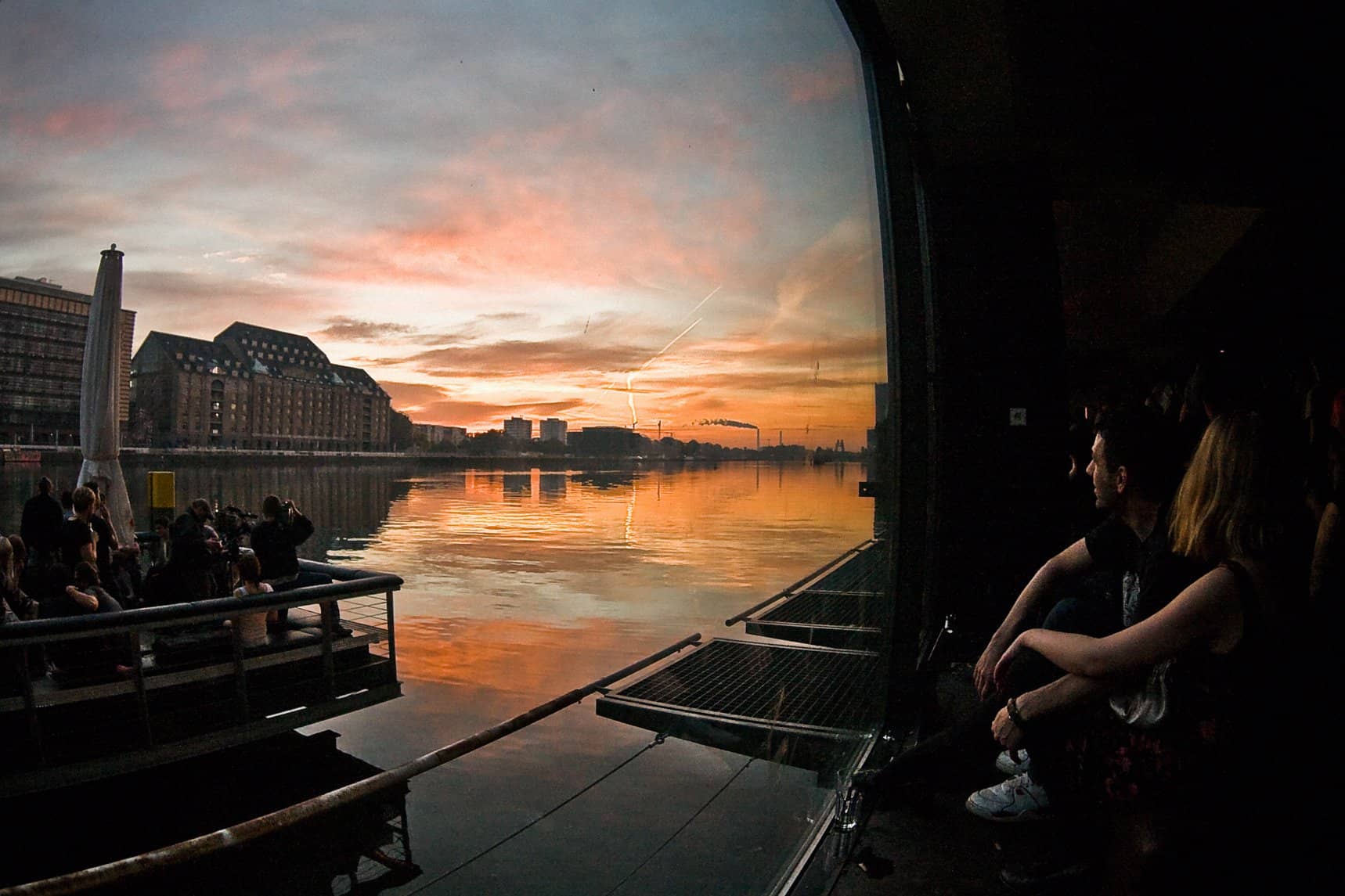 sunset-at-nightclub-watergate-in-berlin