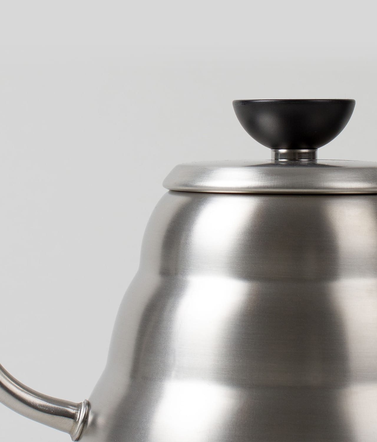 Hario Buono Gooseneck Kettle| Ozo Coffee Brewing Equipment| Ozo Coffee