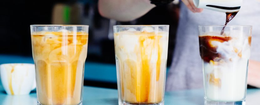 Do hot drinks cool you down in the summer?