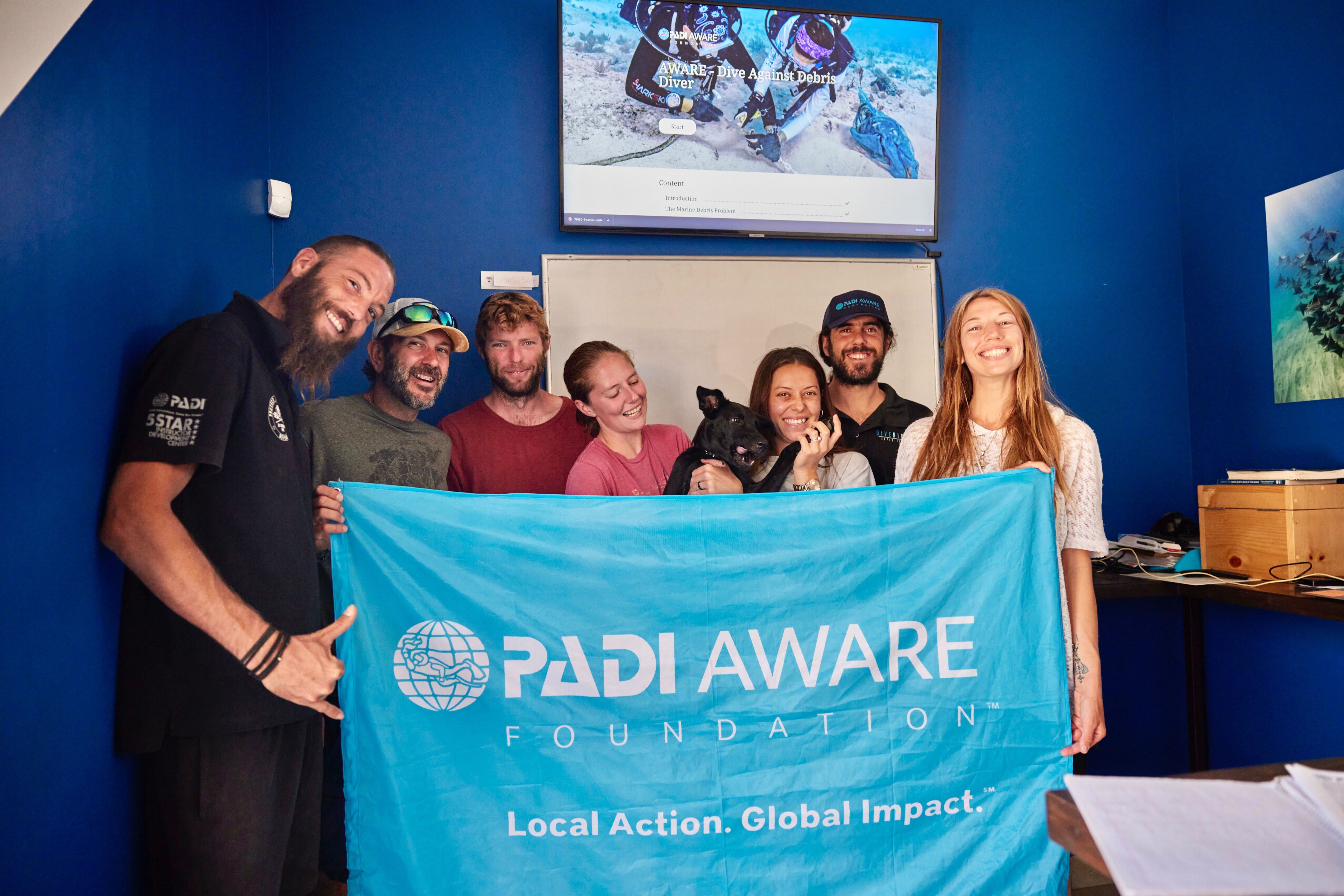 PADI AWARE 특산품