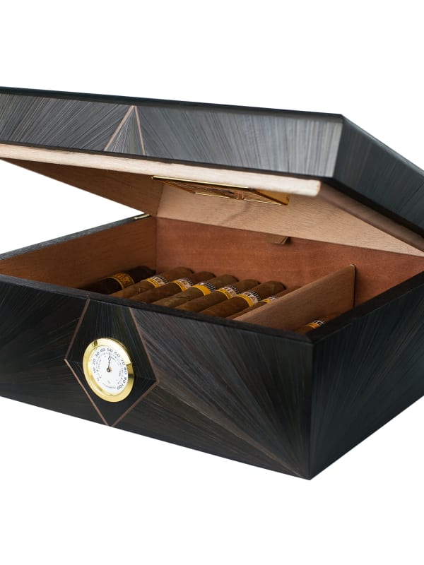 Boîte à cigares, création originale de l'atelier Paelis