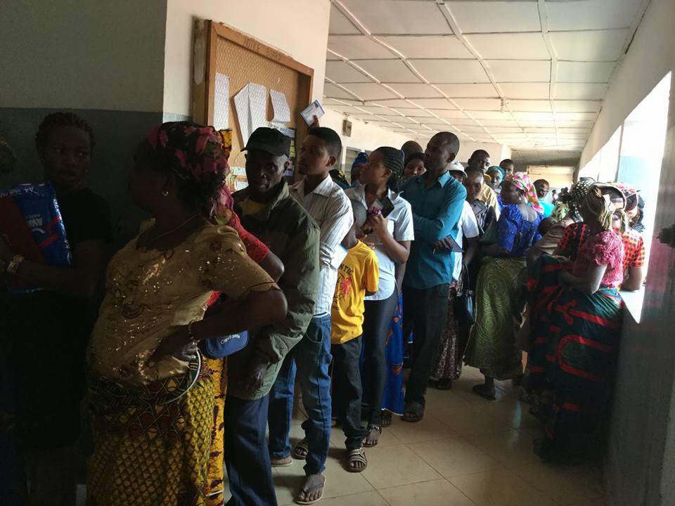 18486365_213946475778765_8340063105055815948_n