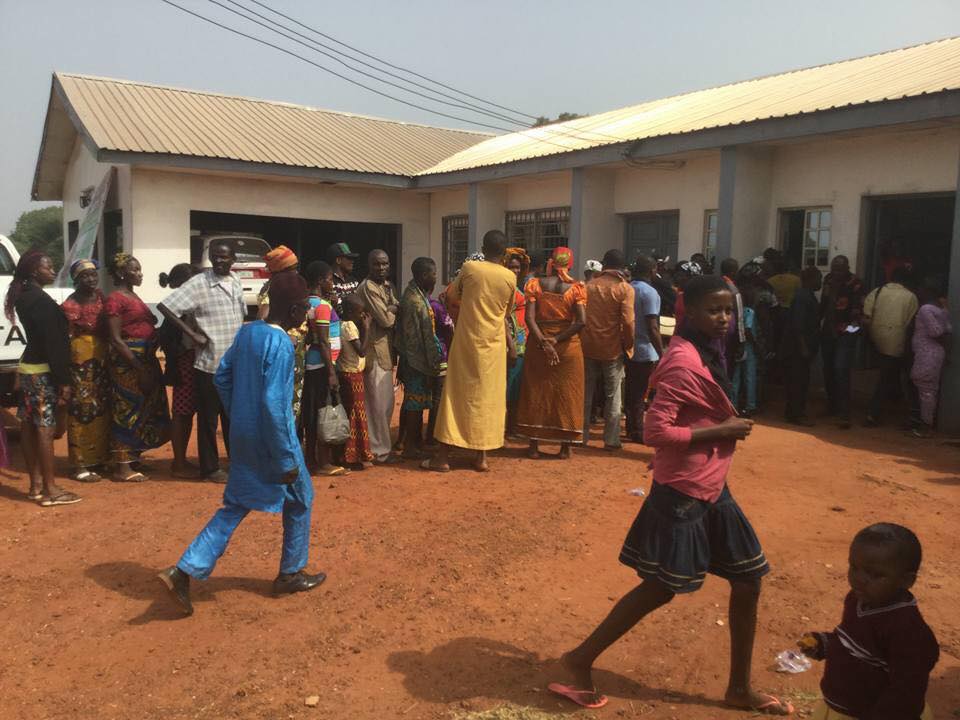 18527762_213946752445404_1524650733083328842_n