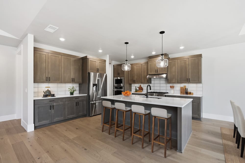 Pahlisch Homes - Photo 4