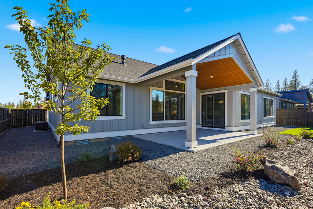 Pahlisch Homes - Photo 12
