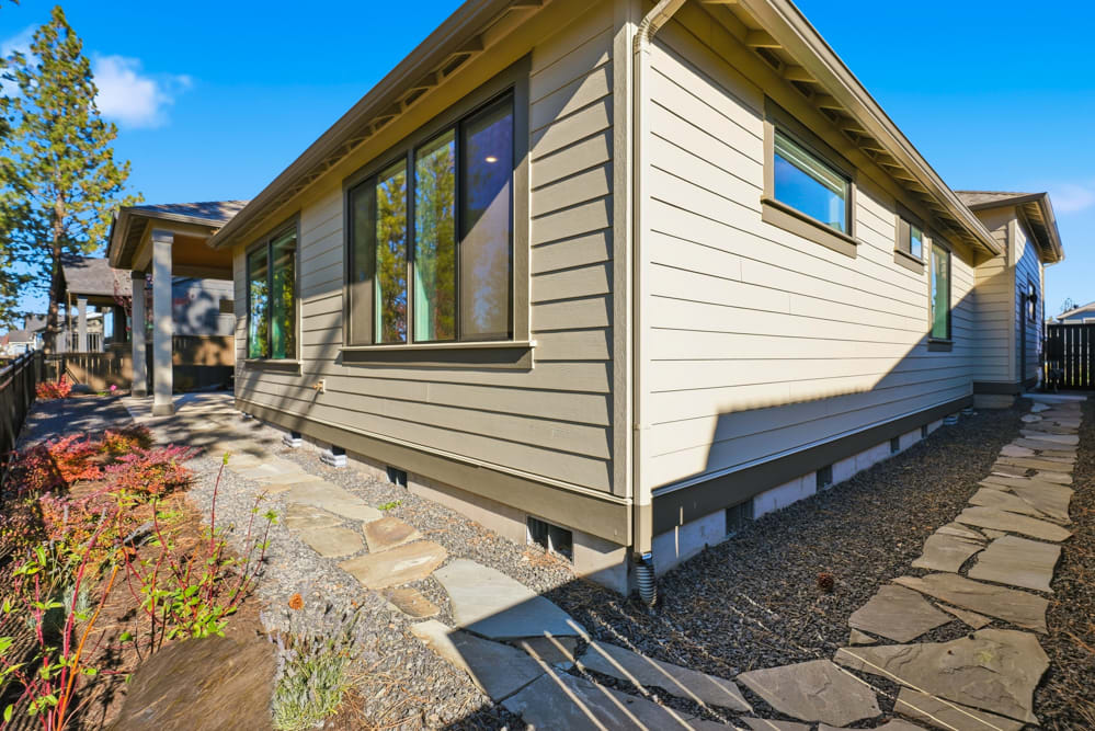 Pahlisch Homes - Photo 13