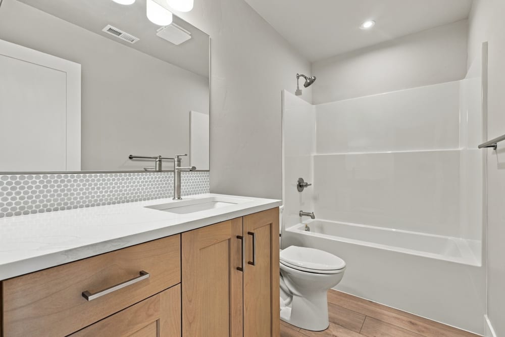 Pahlisch Homes - Photo 9