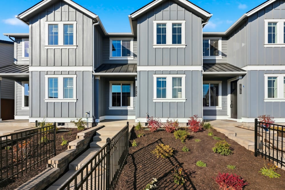 Pahlisch Homes - Photo 1