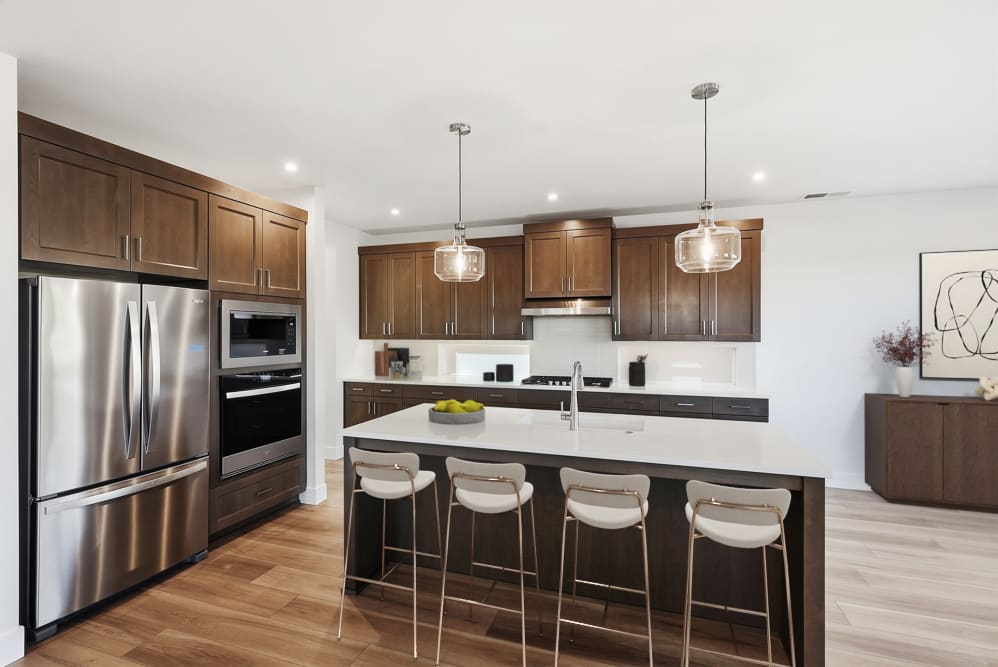 Pahlisch Homes - Photo 3
