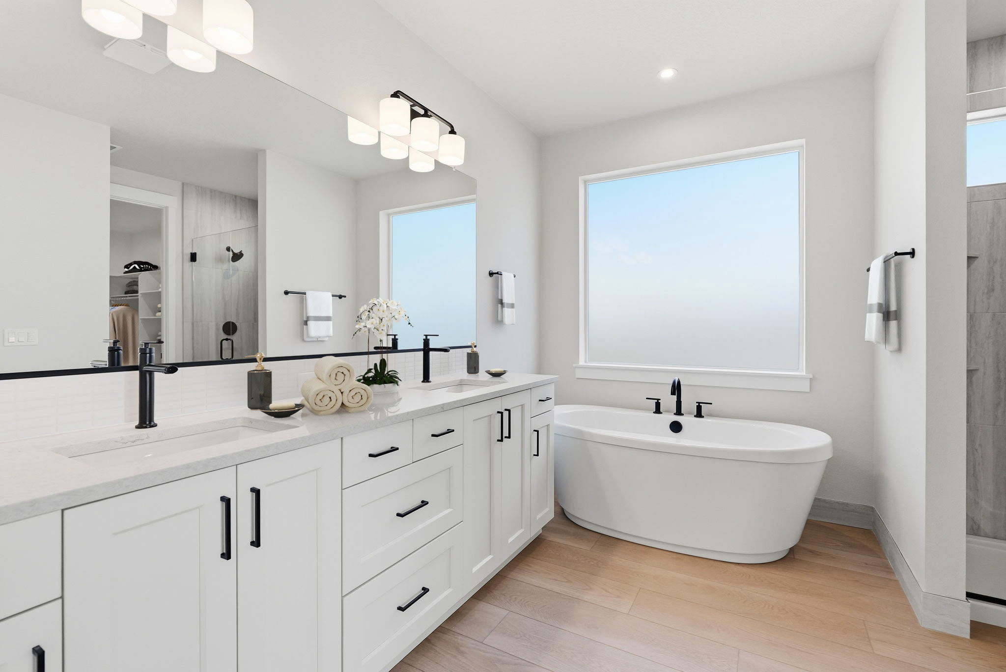 Pahlisch Homes - Photo 9