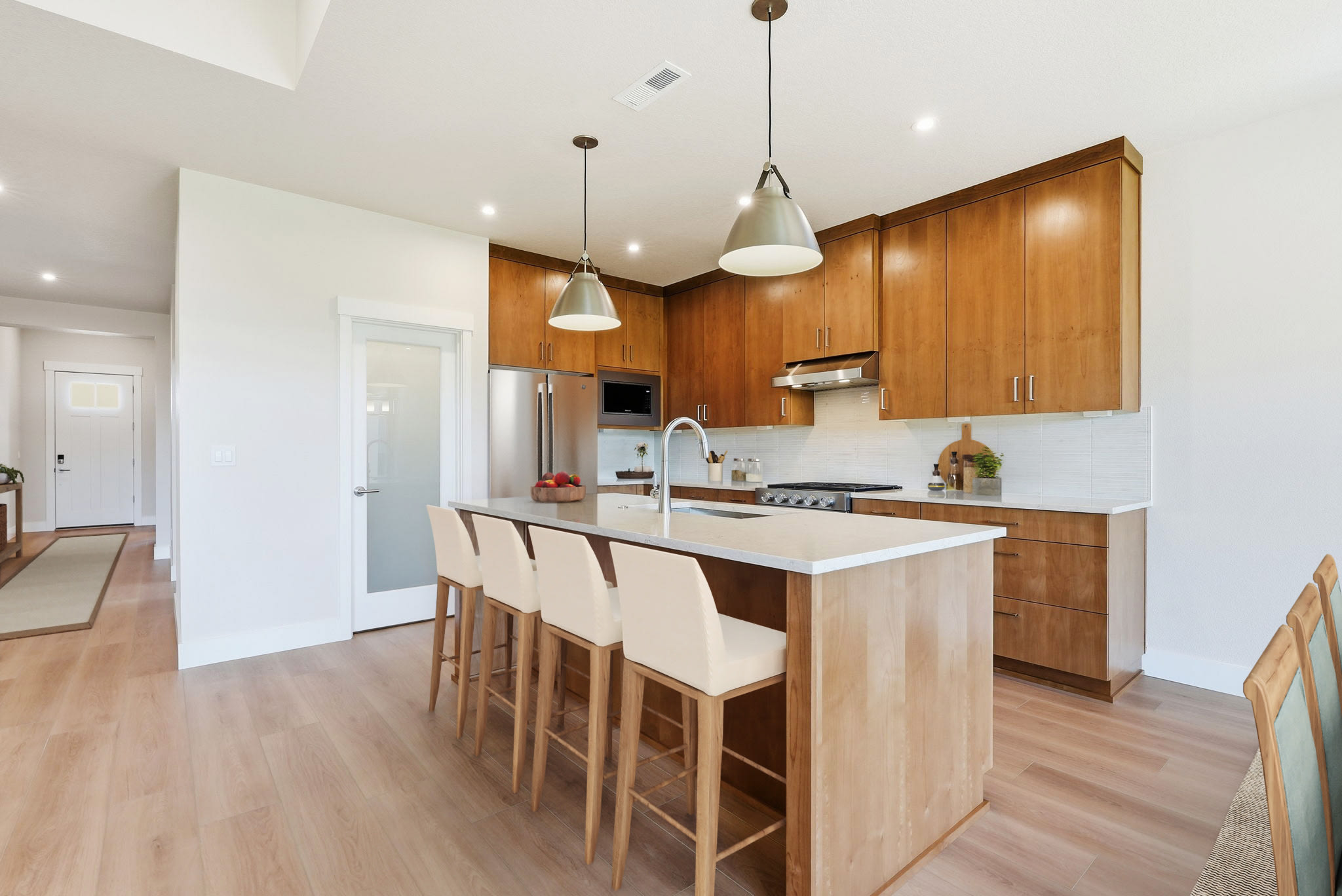 Pahlisch Homes - Photo 7