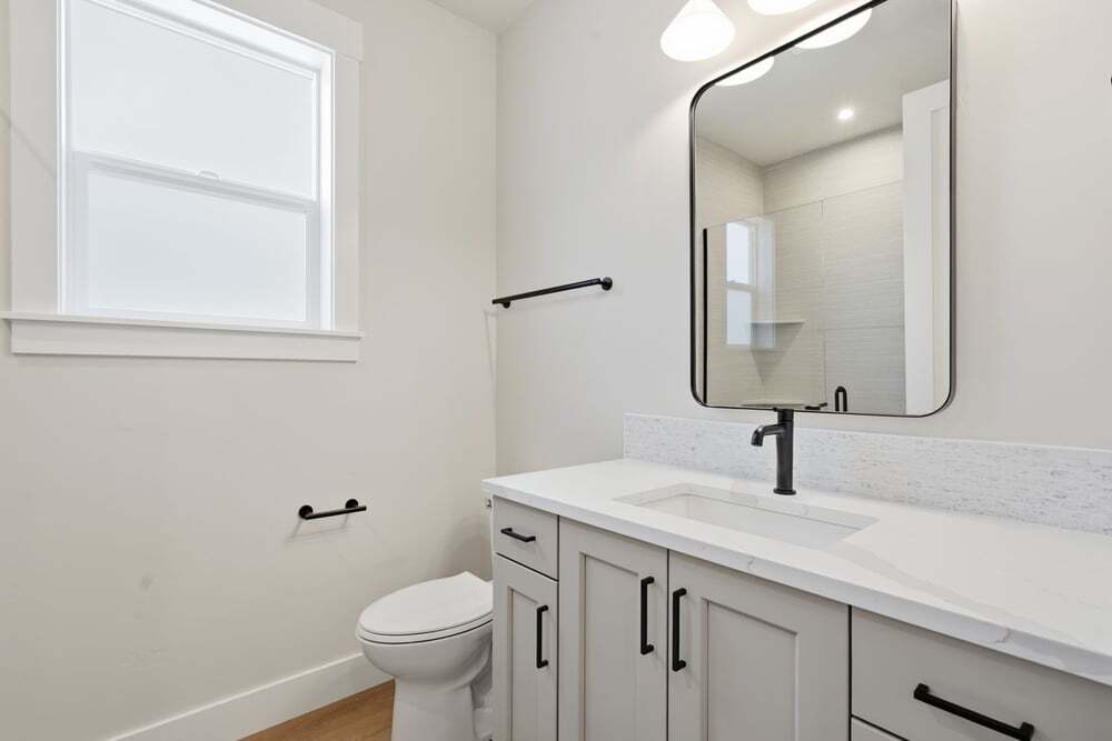 Pahlisch Homes - Photo 10