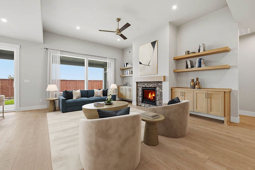 Pahlisch Homes - Photo 2