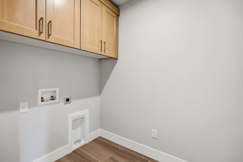 Pahlisch Homes - Photo 10