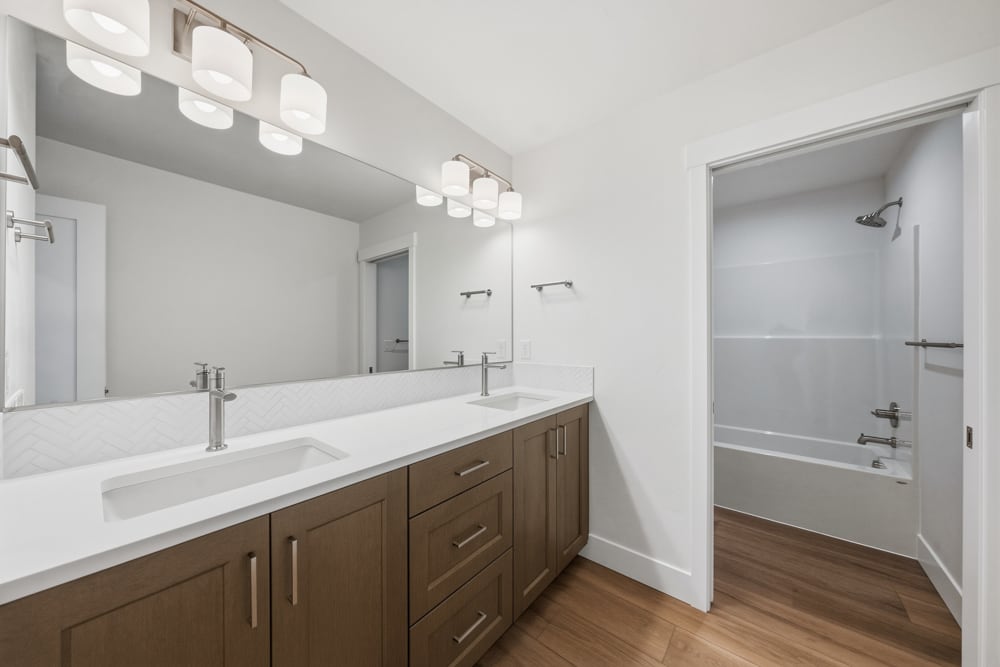 Pahlisch Homes - Photo 11