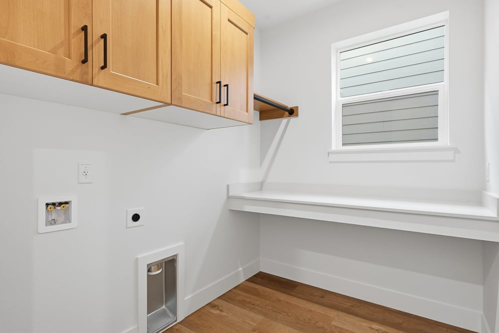 Pahlisch Homes - Photo 14