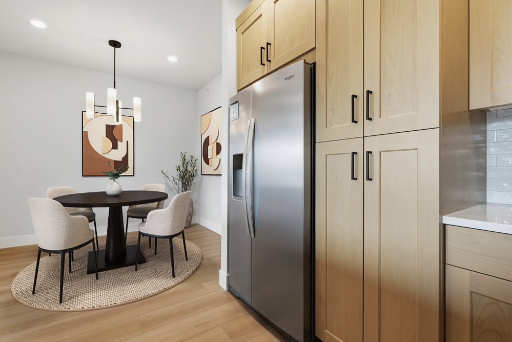 Pahlisch Homes - Photo 6