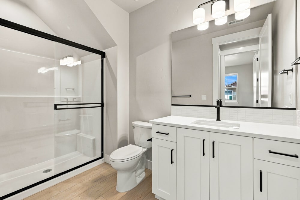 Pahlisch Homes - Photo 10