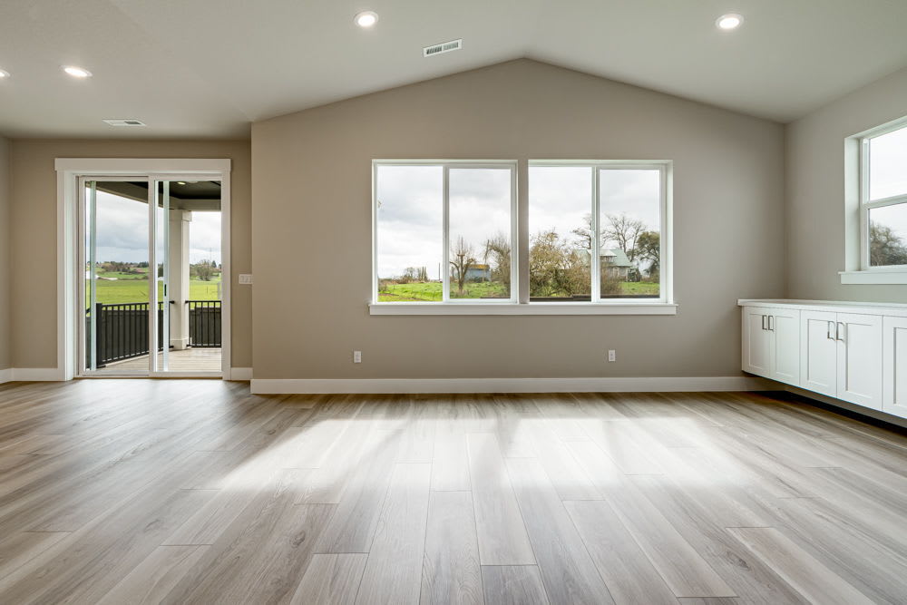 Pahlisch Homes - Photo 7