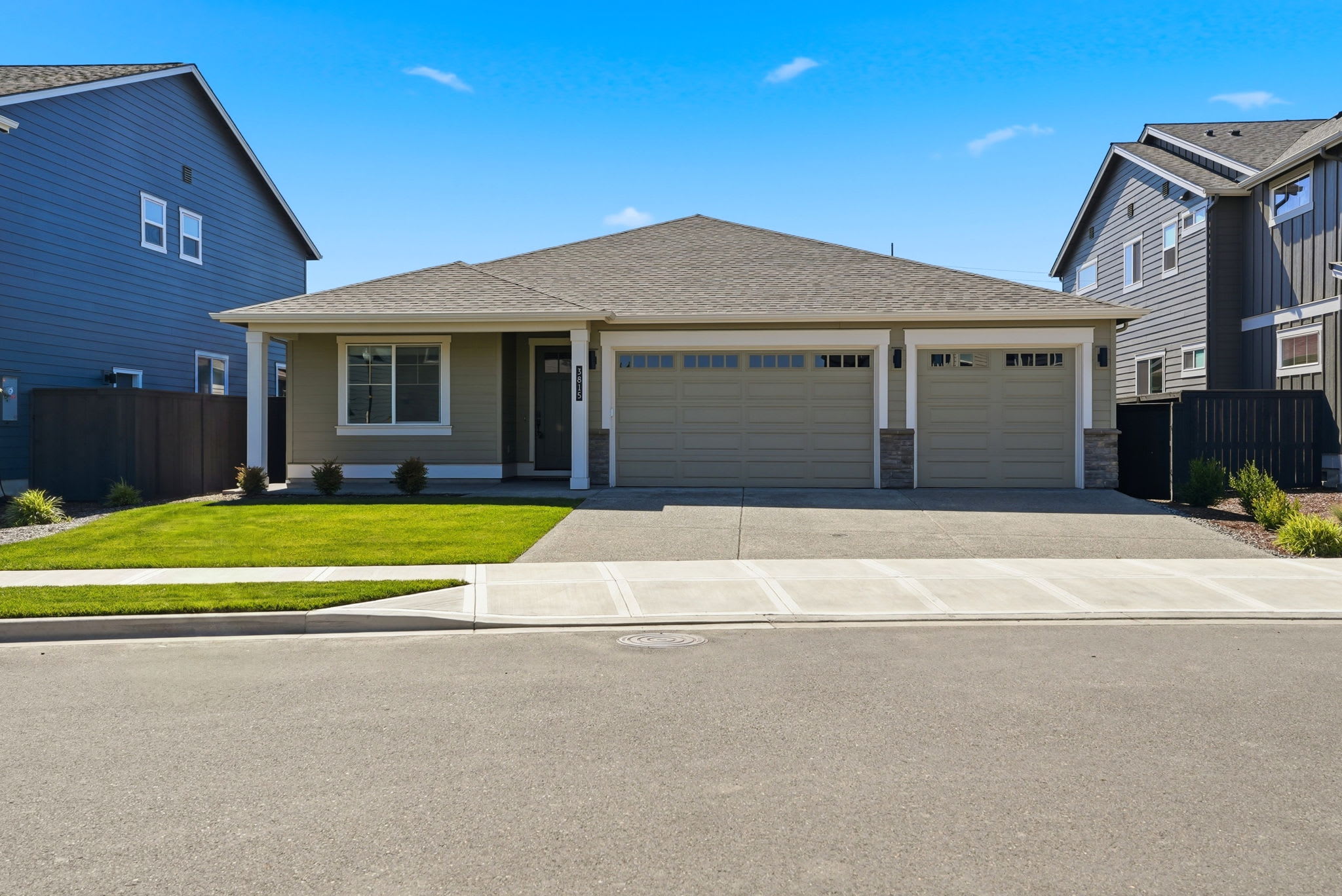 Pahlisch Homes - Photo 1
