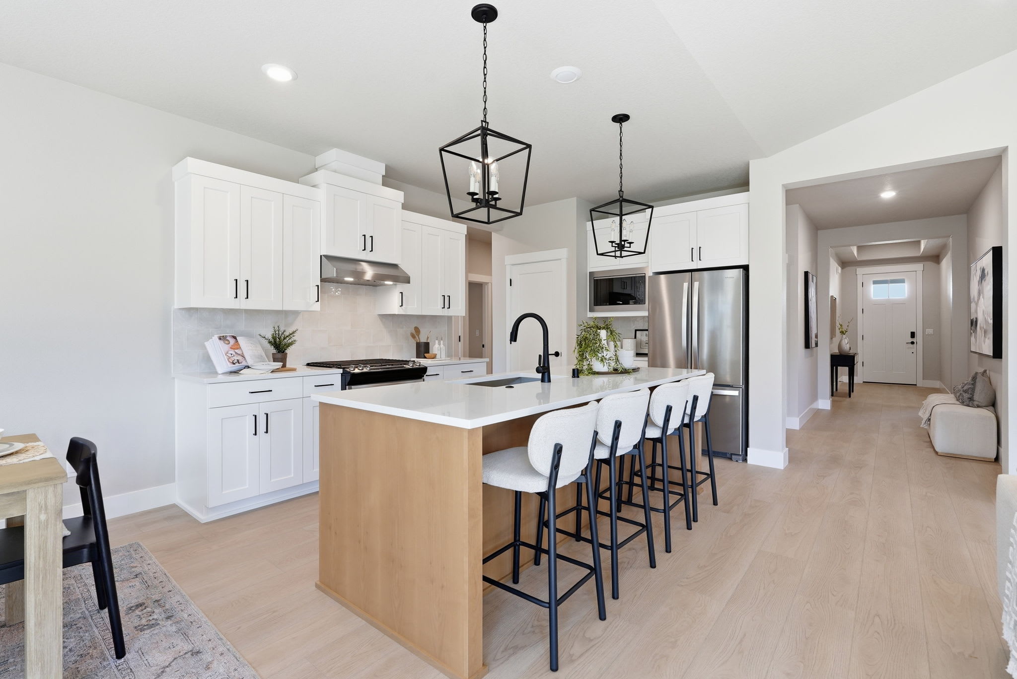 Pahlisch Homes - Photo 5