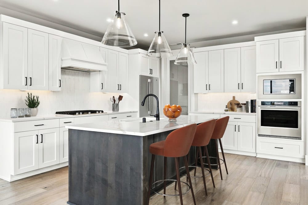Pahlisch Homes - Photo 4